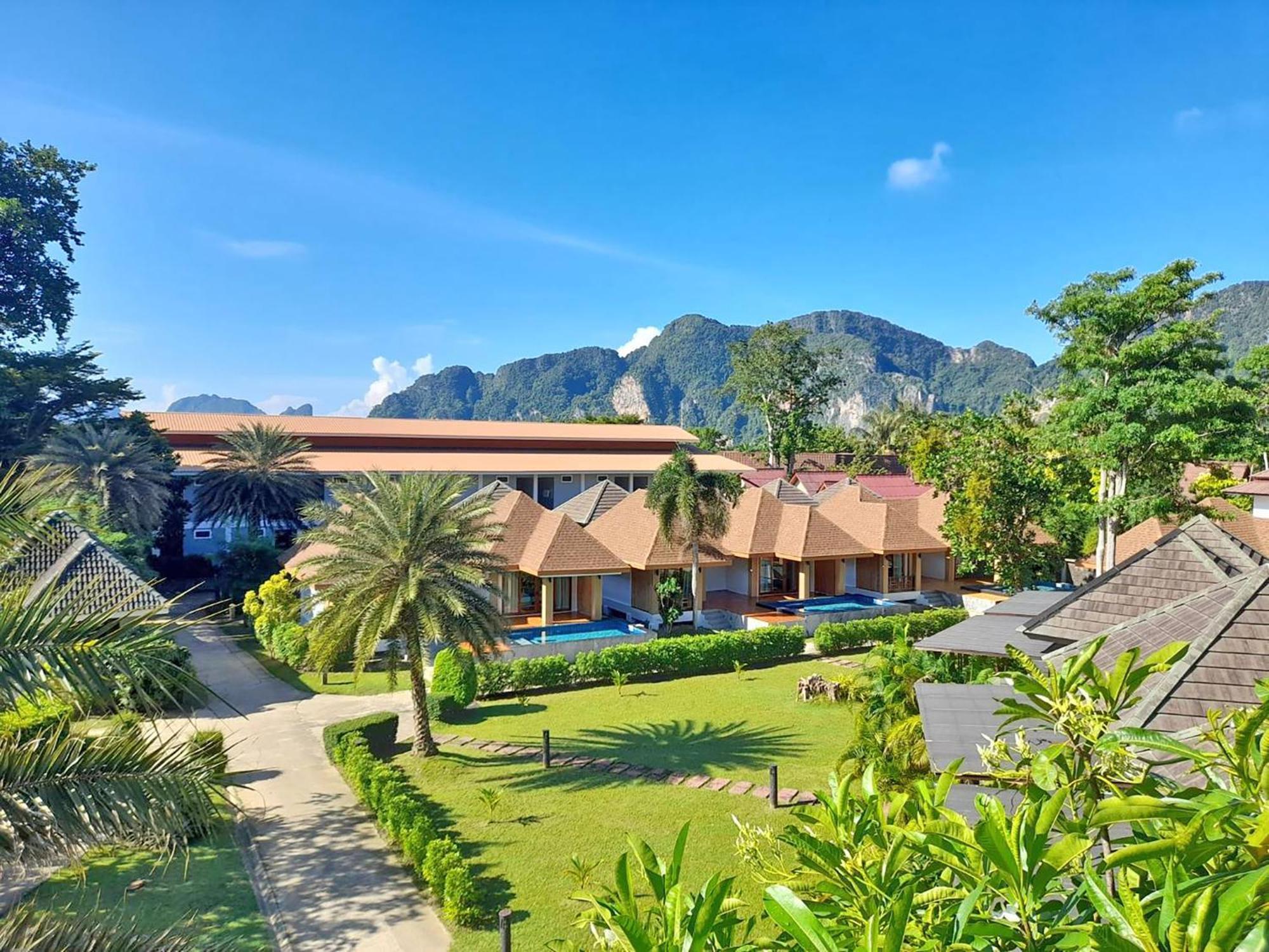 U Rip Resort Phi Phi Hotel Exteriör bild